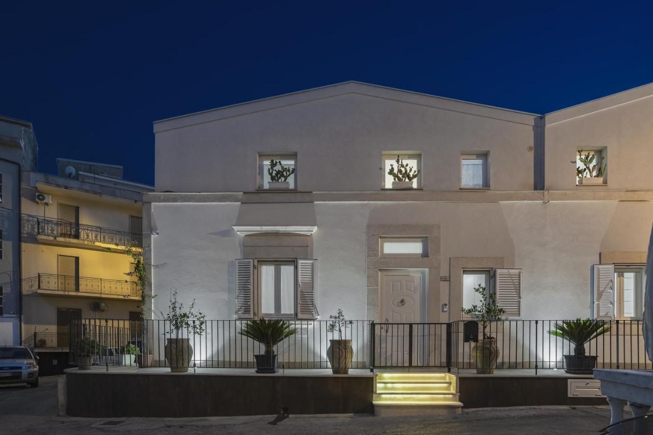 Casa Vacanze "Oceano Mare" Pozzallo Luaran gambar